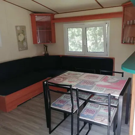 Holiday home Mas Maurane - L'olivier Avec Prive Aux Portes D'arles Tarascon